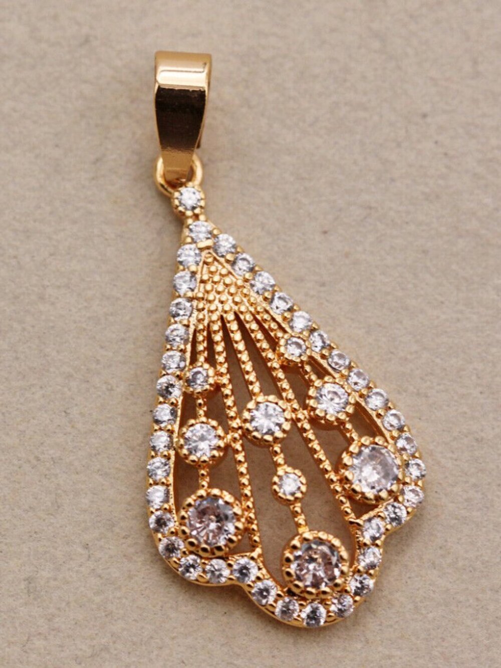 18K Yellow Gold Filled Filigree Teardrop White Diamond Zircon Necklace Pendant - Picture 4 of 4